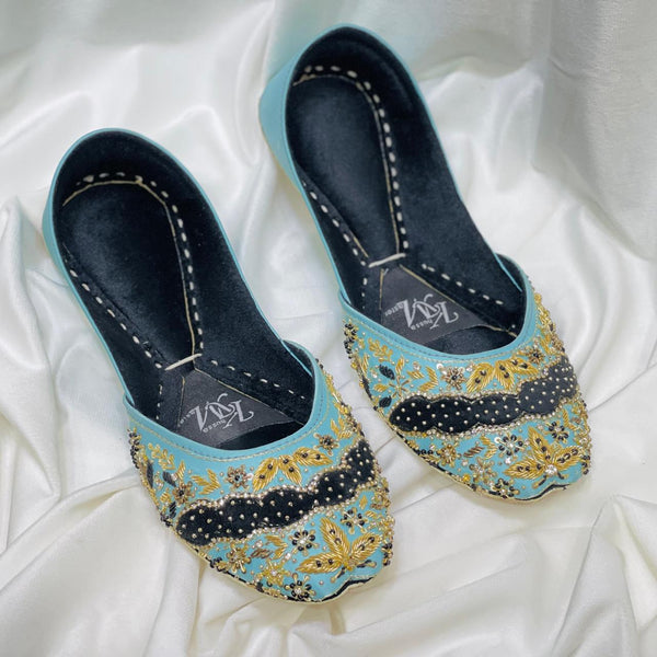 Khussa Master - APLIC Pakistani Ethinc Wear Khussa