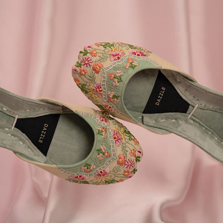 Bubble Gum-Khussa-kolhapuri-dazzle-by-sarah