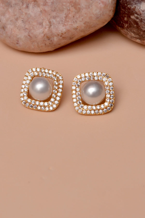 Anzay Jewellery - Daily Wear Golden Ear Studs