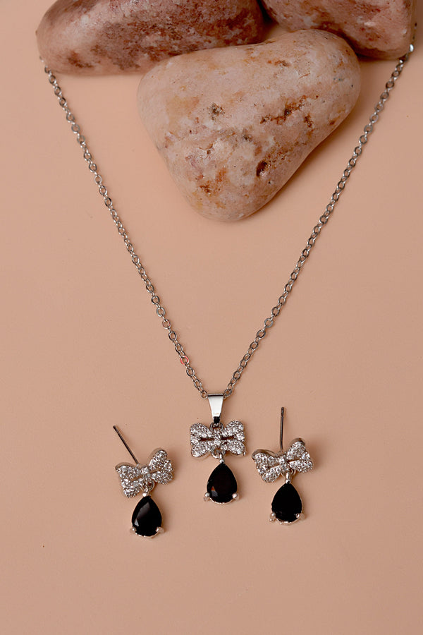 Anzay Jewellery - Daily Wear Black Locket Set