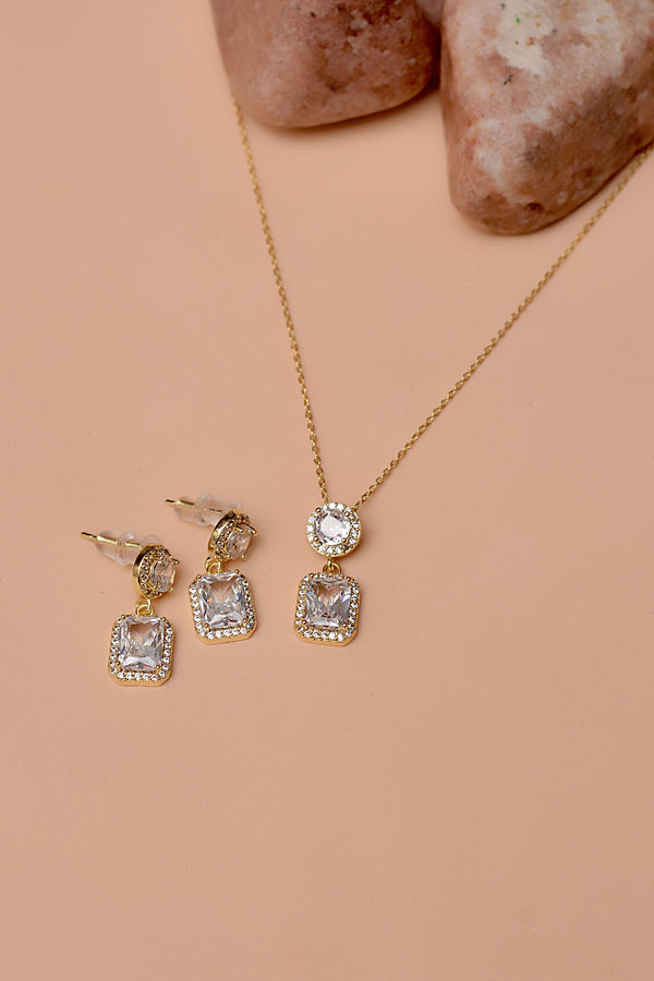 Anzay Jewellery - Daily Wear Golden Locket Set