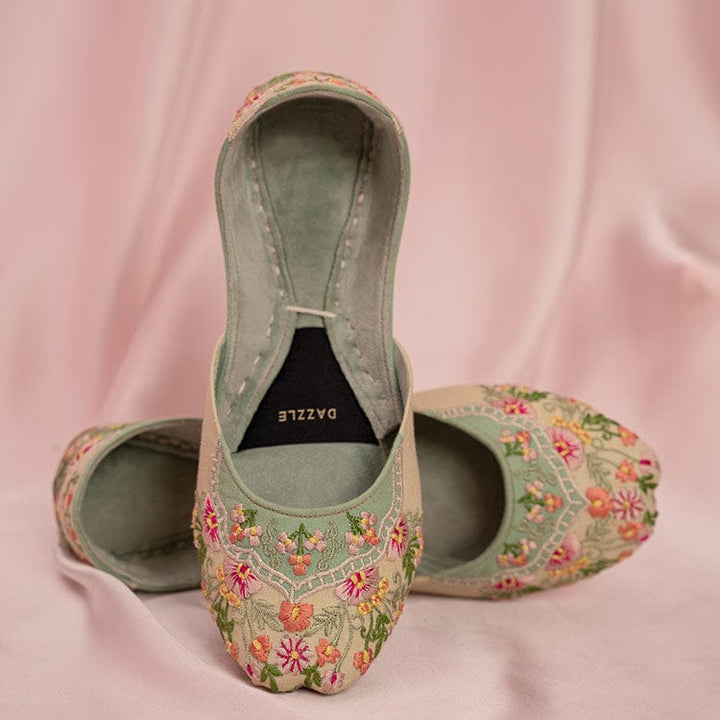 Bubble Gum-Khussa-kolhapuri-dazzle-by-sarah