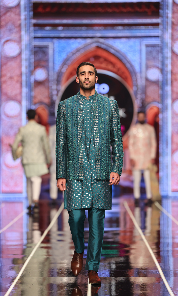 Eastka Latest Collection 2025 | Eastka 