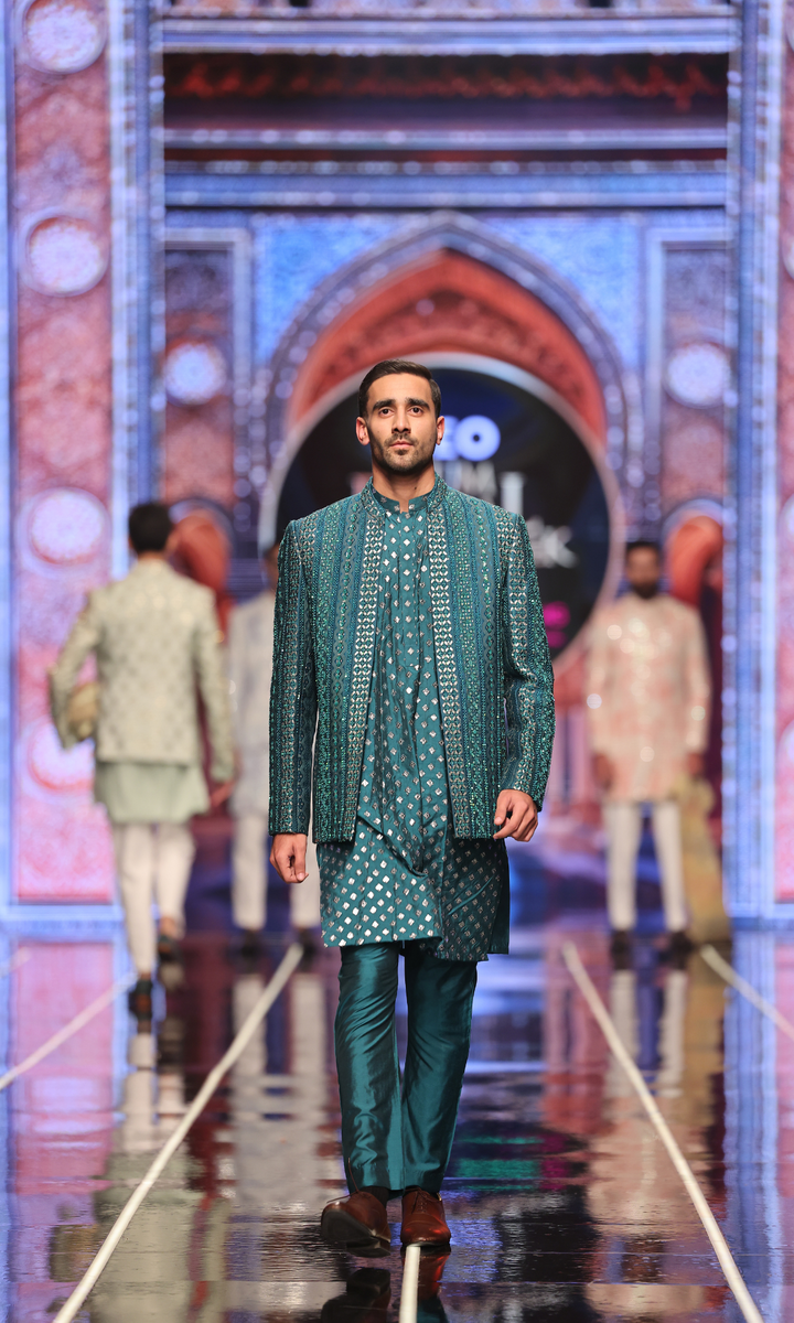 Eastka Latest Collection 2025 | Eastka 