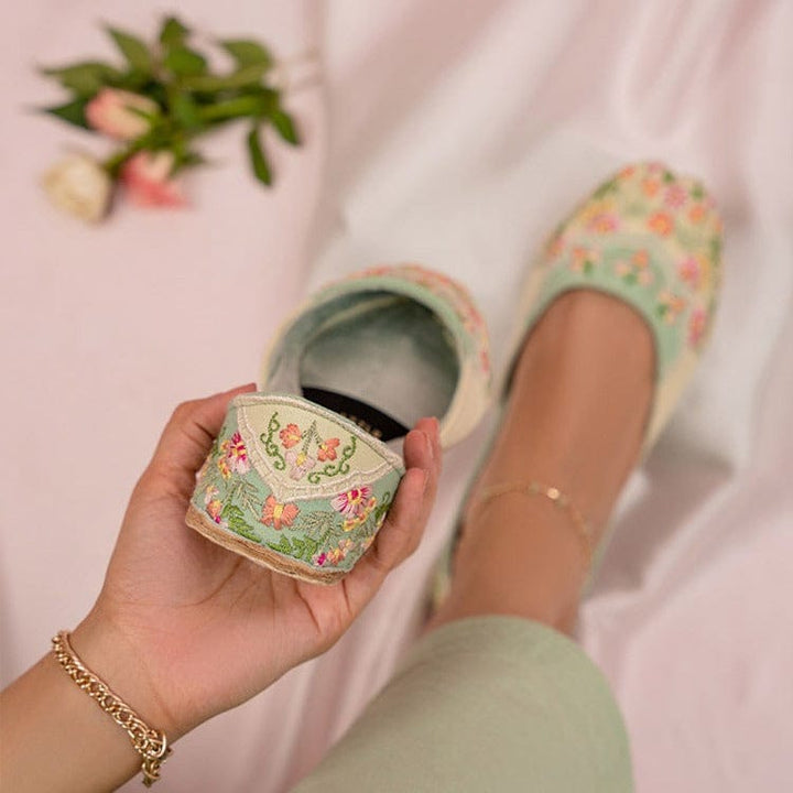 Bubble Gum-Khussa-kolhapuri-dazzle-by-sarah