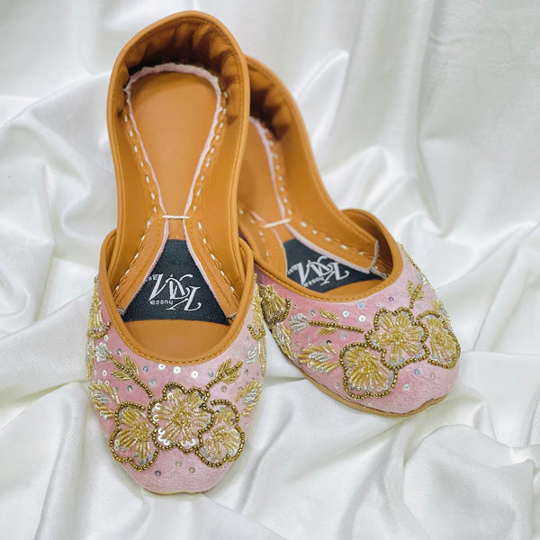 Khussa Master - STARLET Pakistani Ethinc Wear Khussa