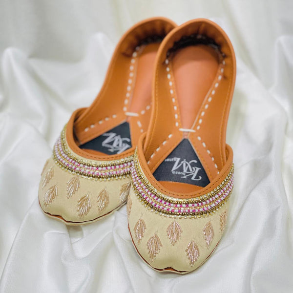 Khussa Master - Article 041 Pakistani Ethinc Wear Khussa