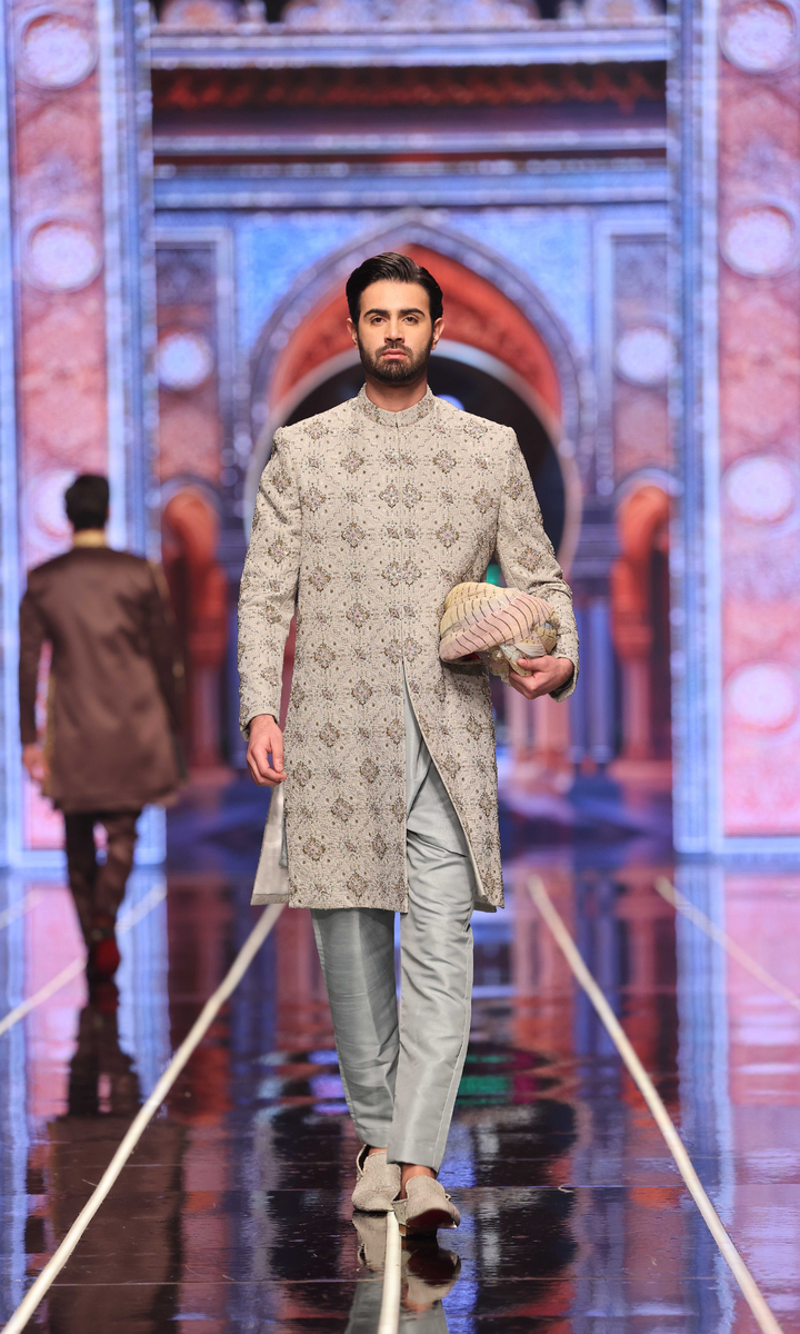 Eastka Latest Collection 2025 | Eastka 