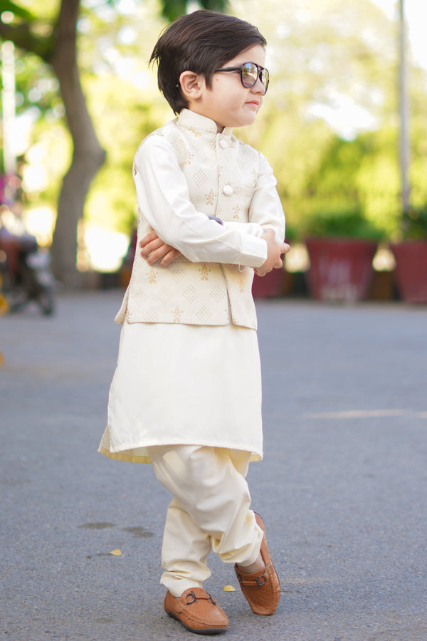 Hassanjee - Cream white waistcoat suit EW19