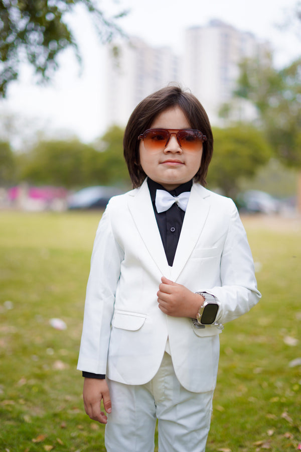 Hassanjee - 5pcs White Suit (Coat+Waistcoat+Pant+Shirt+Bow) CPS 009