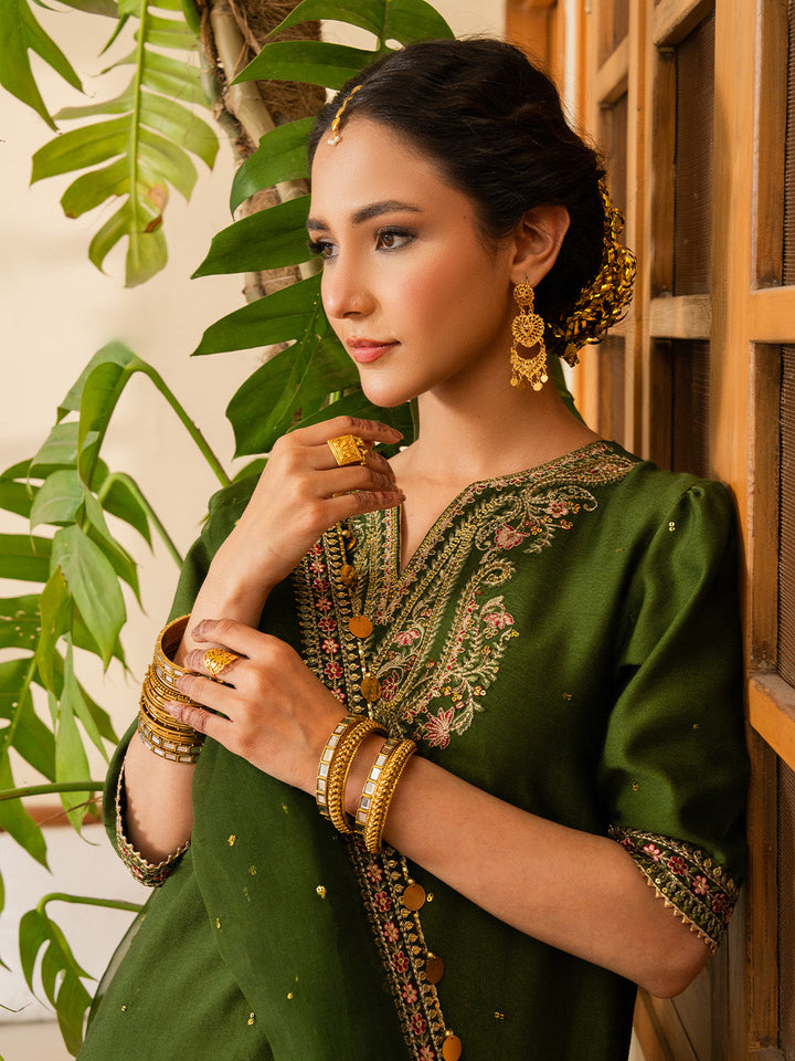 Eastka Latest Collection 2025 | Eastka 