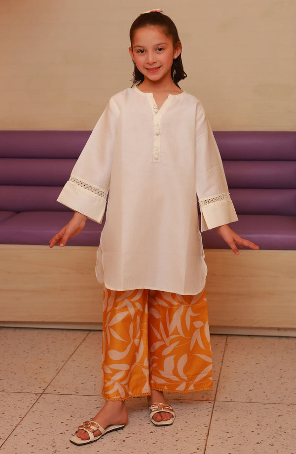 Amna Khadija - Bond & Beyond 2 Piece White D-02 Daughter