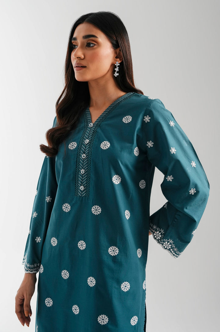 Eastka Latest Collection 2025 | Eastka 