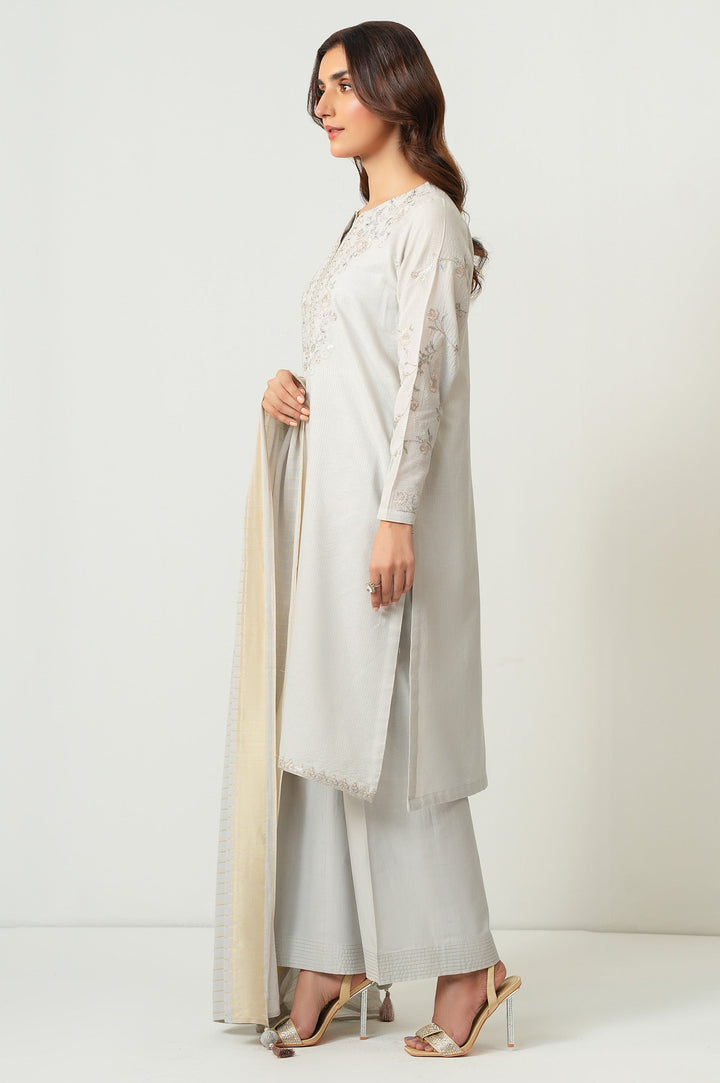 Eastka Latest Collection 2025 | Eastka 