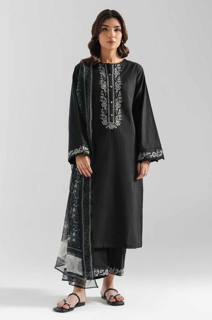Eastka Latest Collection 2025 | Eastka 