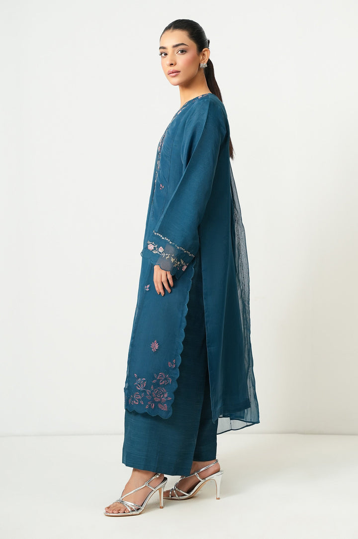 Eastka Latest Collection 2025 | Eastka 