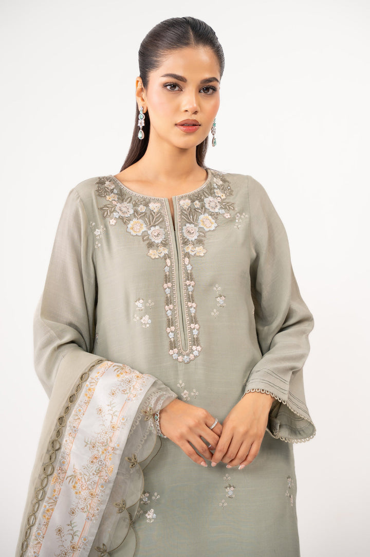 Eastka Latest Collection 2025 | Eastka 
