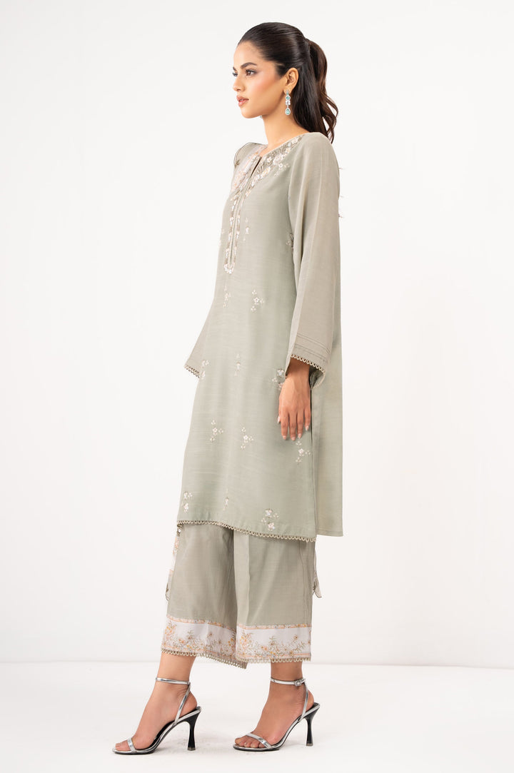 Eastka Latest Collection 2025 | Eastka 