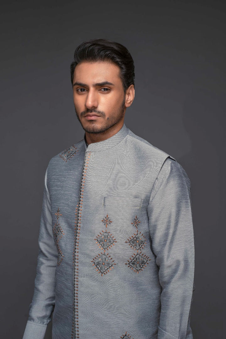 Eastka Latest Collection 2025 | Eastka