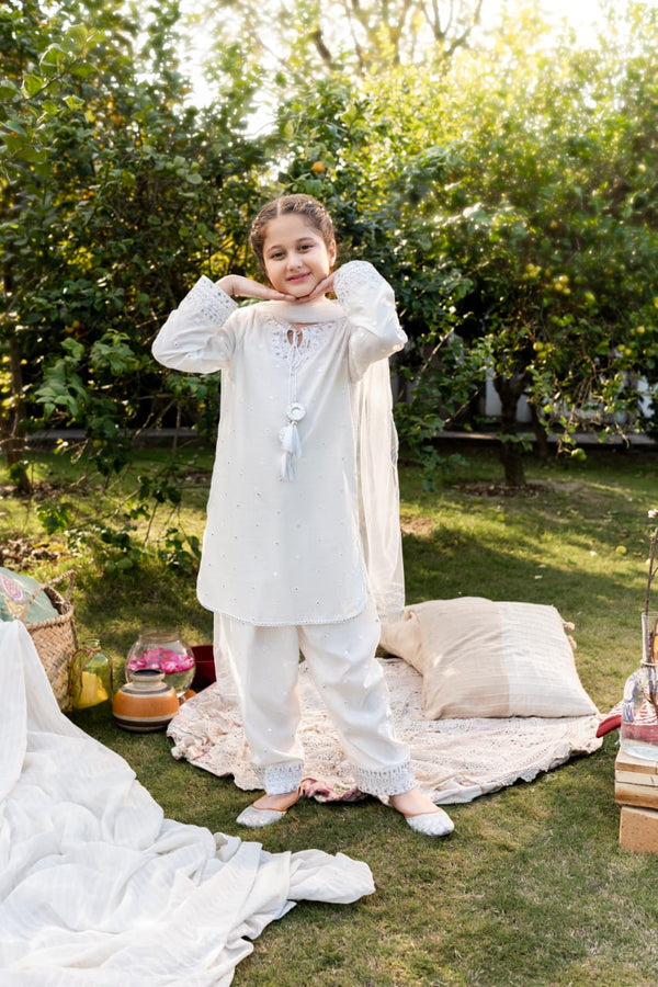 Al Qaswa - Girls White Embroidered Eid Outfit – 3-Piece Shirt, Shalwar, and Dupatta Suit Set