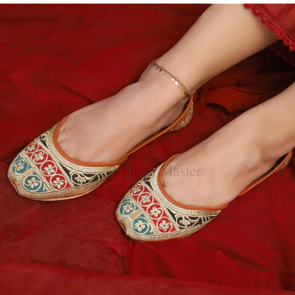 Khussa Master - Article 015 Pakistani Ethinc Wear Khussa