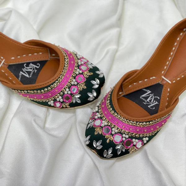 Khussa Master - SHEESH GREEN Pakistani Ethinc Wear Khussa